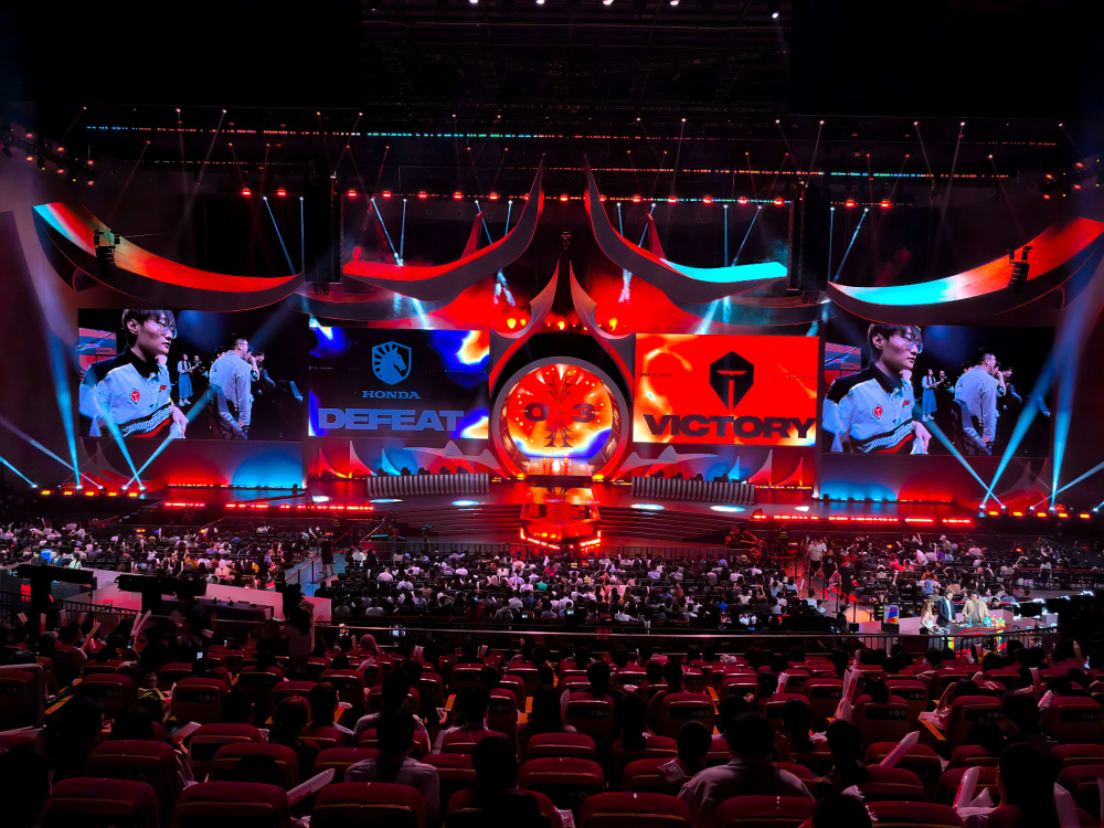 关于世界聚焦!英雄联盟赛事全球收视创新高的信息 关于世界聚焦!英雄联盟赛事全球收视创新高的信息