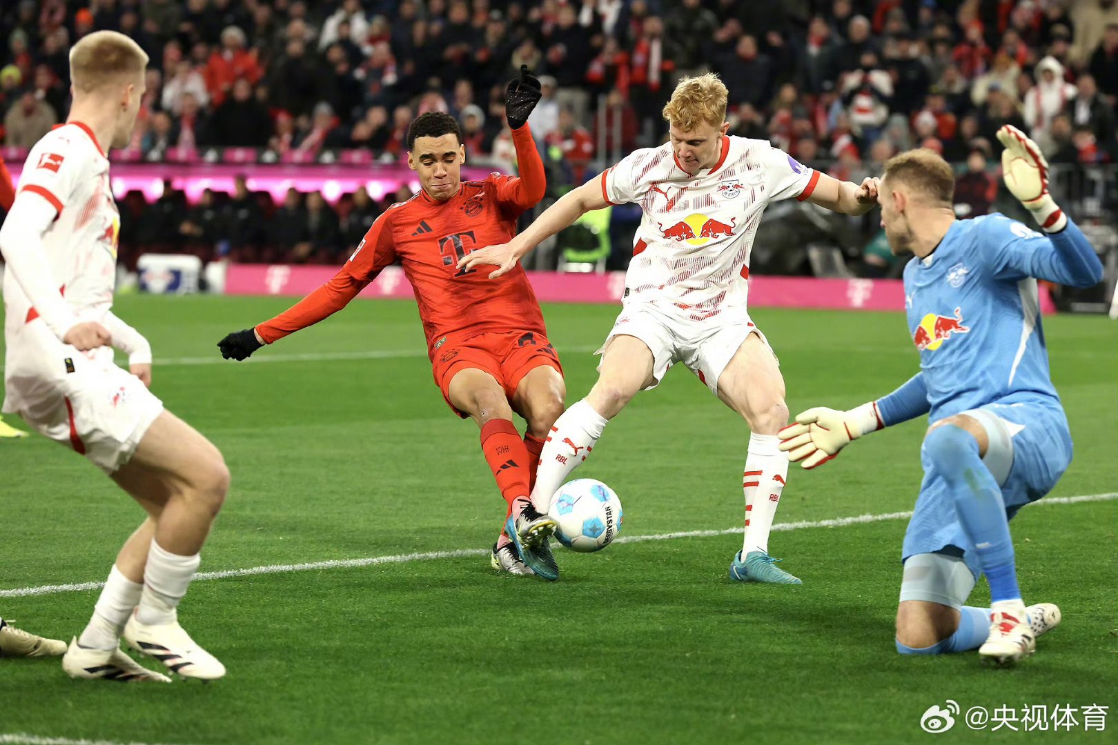 利物浦险胜拜仁，萨内关键制胜