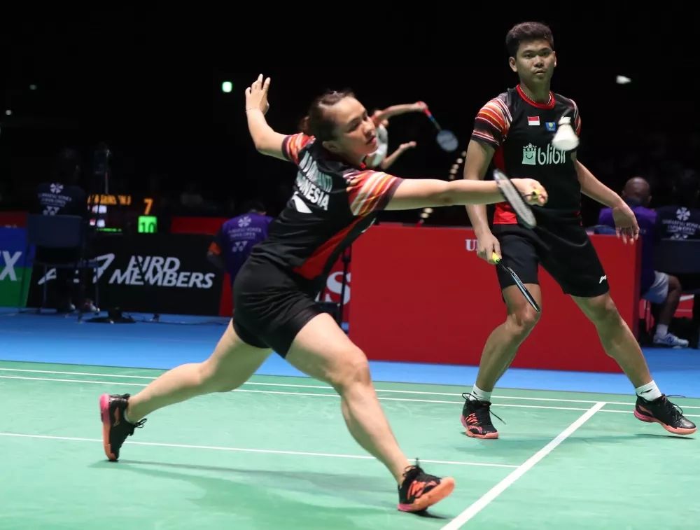 丹麦队绝杀印度队，黄鸭组合点燃赛场