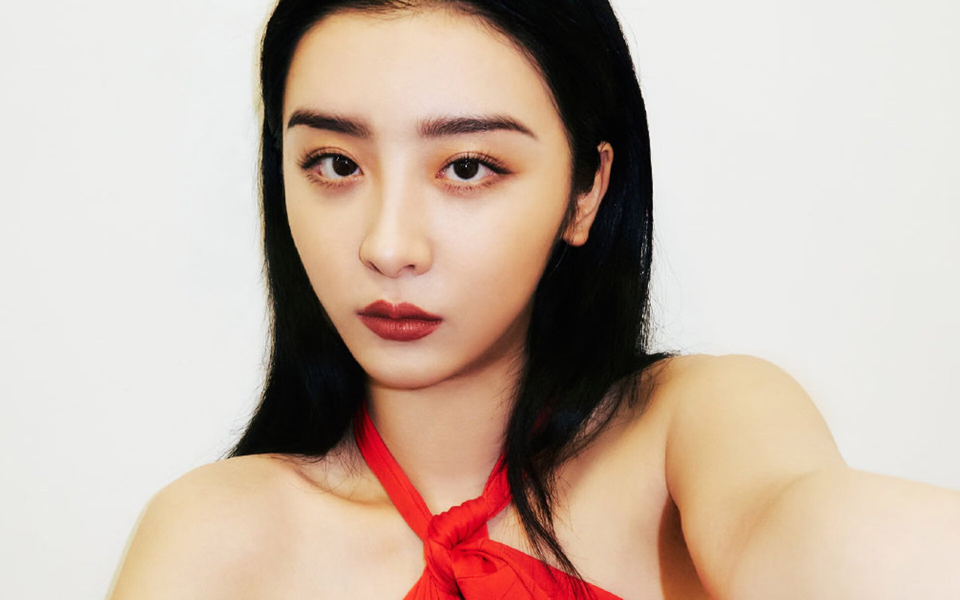 埃及带走安哥拉希望,格列兹曼连击拉开差距奠定胜局