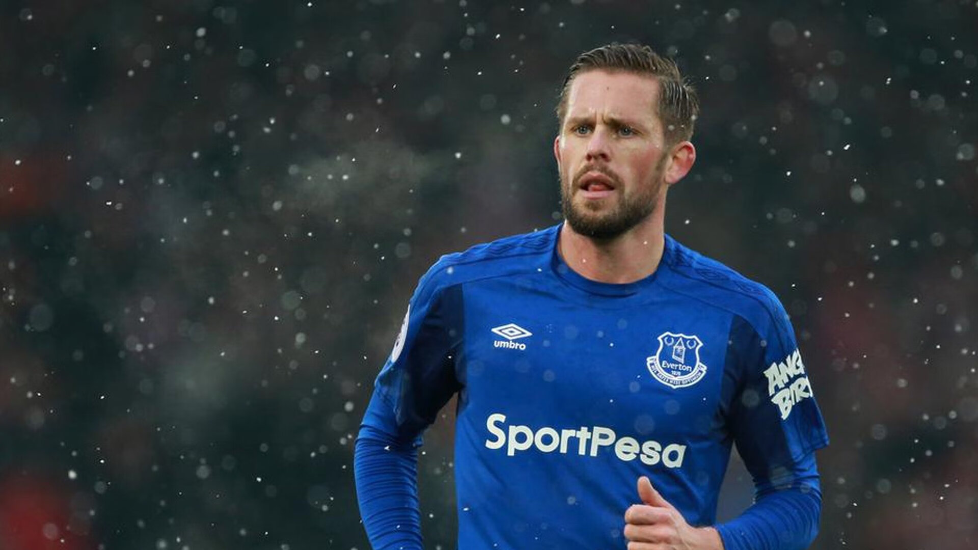 幻境绿茵,当迦太基雄鹰对阵亚特兰蒂斯公国,唯有福登的魔法,一手编织现实