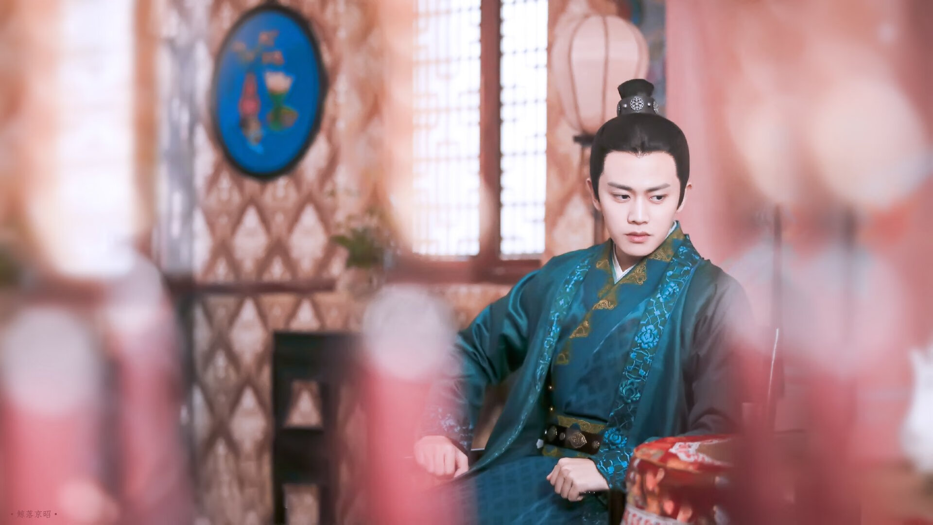 以下是为您构思的文章标题及正文